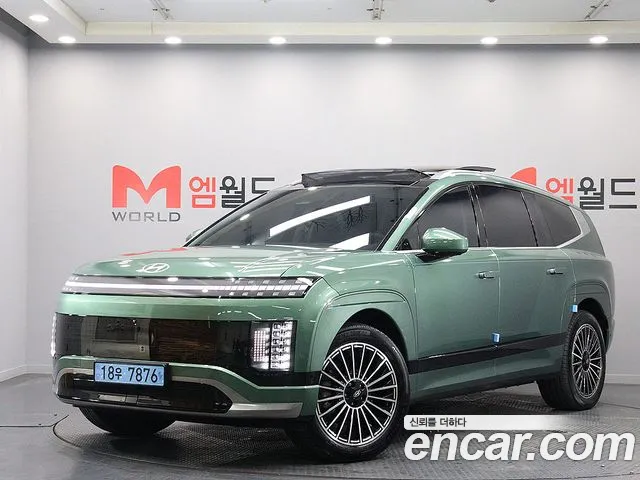 Hyundai 9 AWD 7