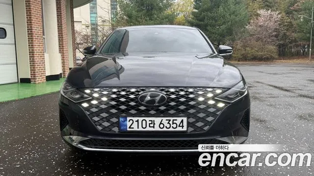 Hyundai The New Grandeur IG Hybrid