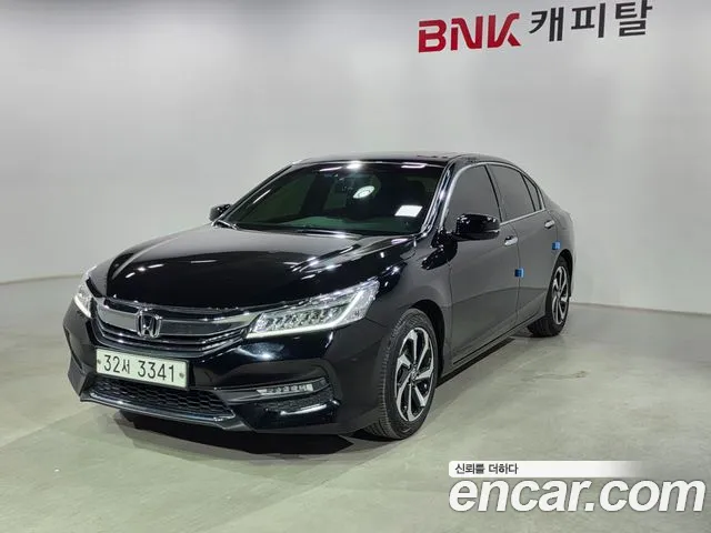 Honda Accord 2.4 9