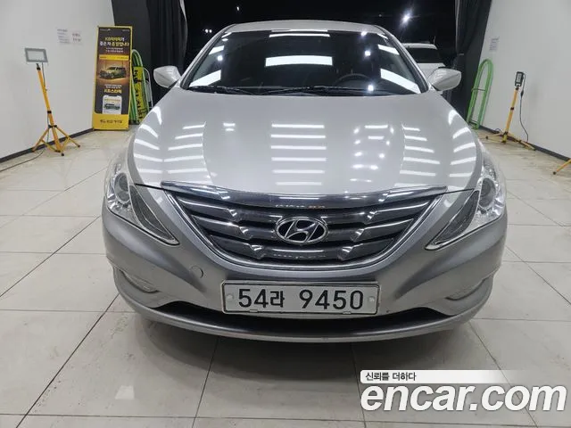 Hyundai YF Sonata LPI