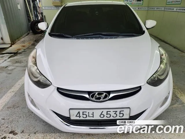 Hyundai Avante MD M16 GDI