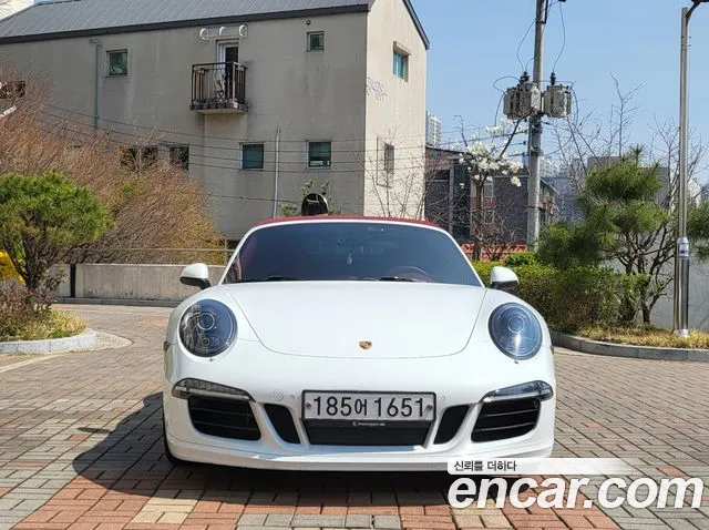 Porsche 911 4S 991