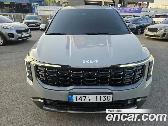 Kia The New Carnival 4 Gasoline 9