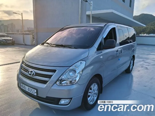 Hyundai Grand Starex 5
