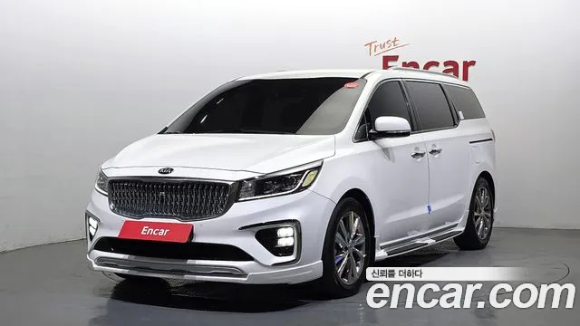 Kia The New Carnival 9 Noblesse