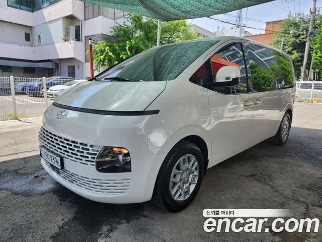 Hyundai Staria L3.5 11