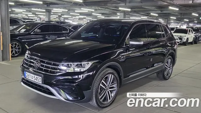 Volkswagen Tiguan 2.0 TSI Prestige