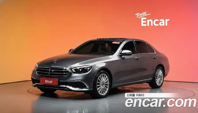 Mercedes-Benz E- W213 E250 Exclusive
