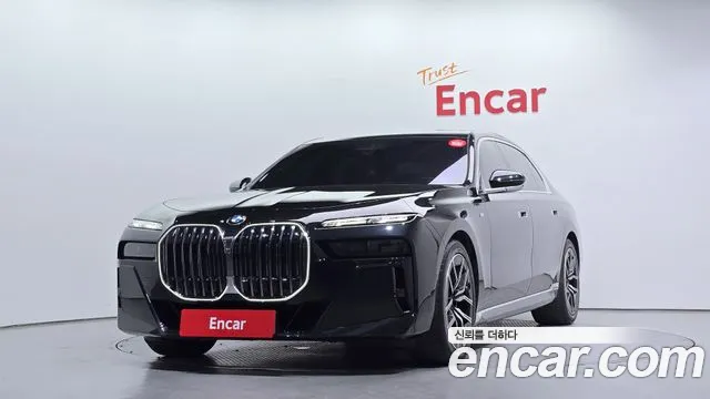 BMW 7 (G70) 740i xDrive M