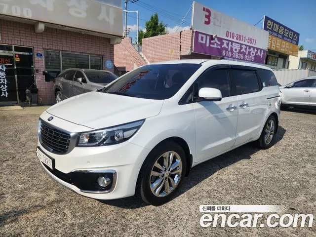 Kia All New Carnival 9 Prestige