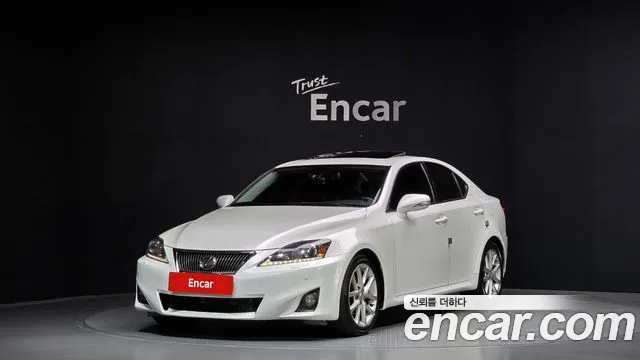 Lexus IS250 2.5 Premium XE20