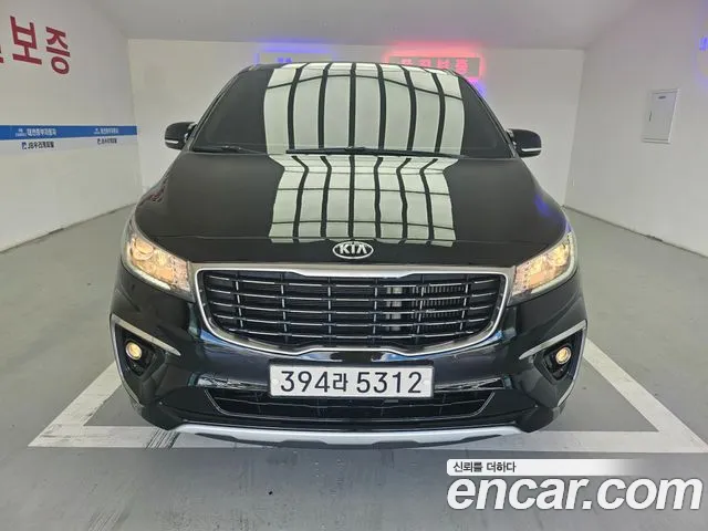 Kia The New Carnival 9 Prestige