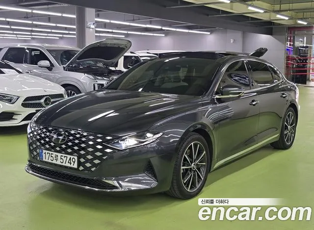Hyundai The New Grandeur IG 2.5