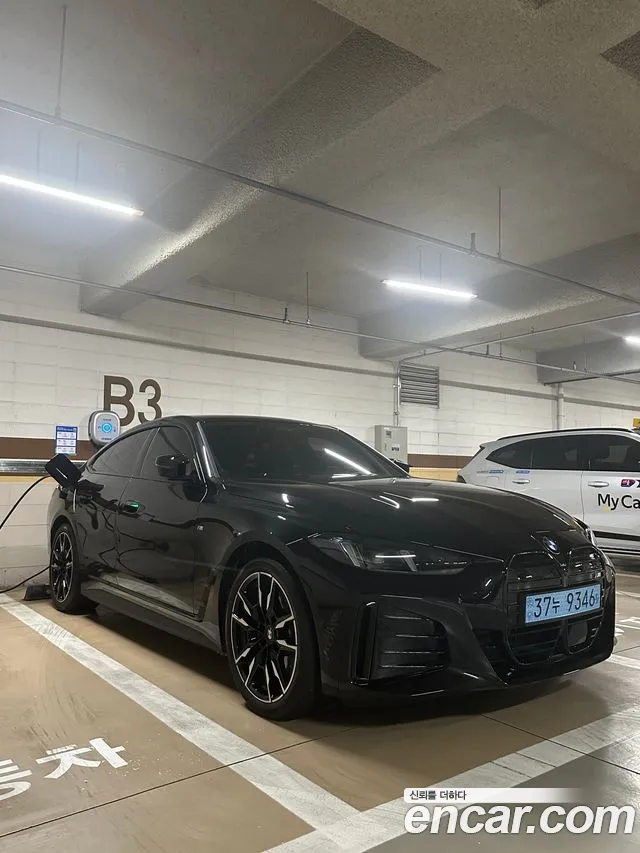 BMW i4 M50