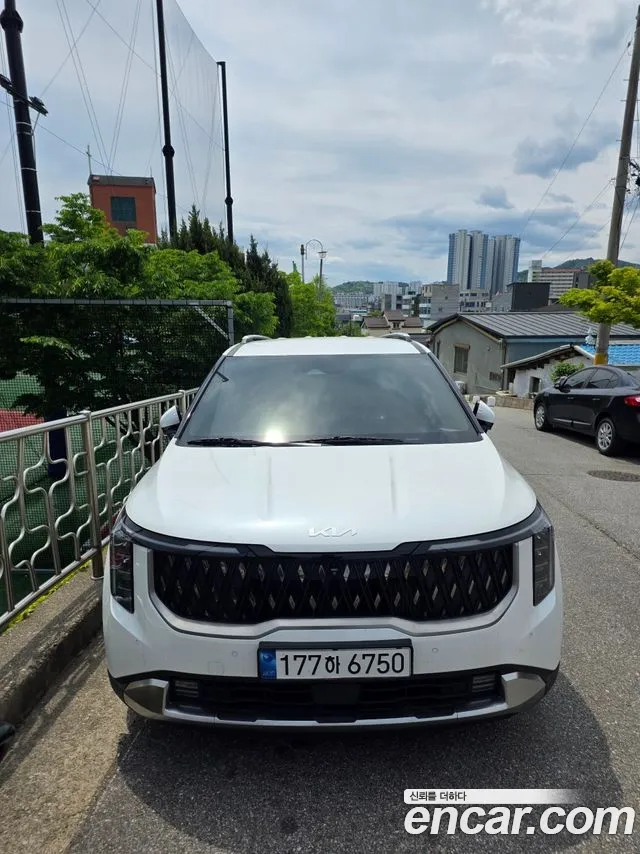Kia The New Carnival 4 HEV 9 Noblesse