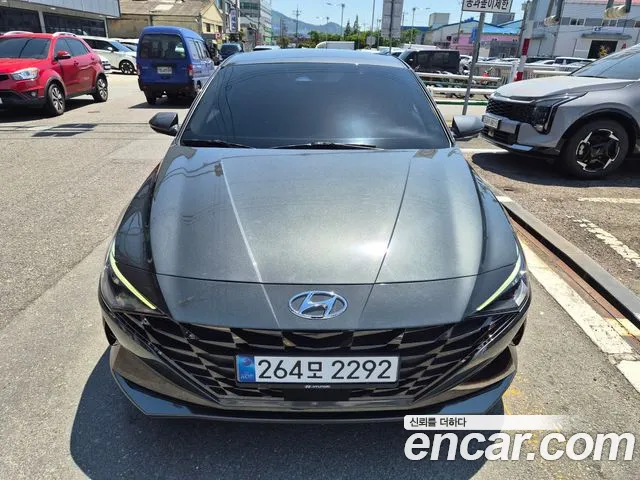 Hyundai Avante Hybrid (CN7)