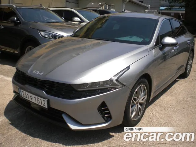 Kia K5 Hybrid 3 Signature