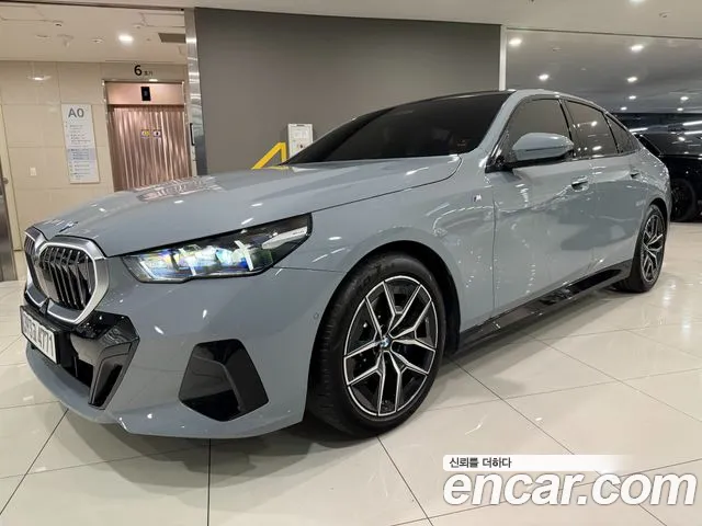 BMW 5 (G60) 520i M