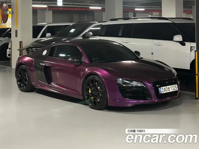 Audi R8 5.2 V10