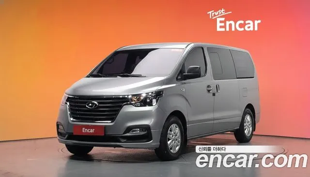Hyundai The New Grand Starex 5