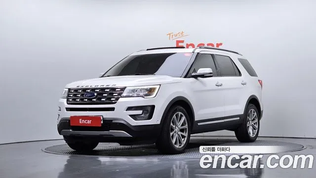 Ford Explorer 2.3 Limited 4WD 5
