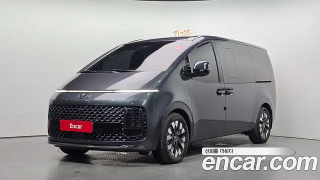 Hyundai Staria 4WD 7 Inspiration