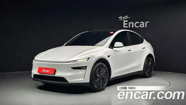 Tesla Y RWD