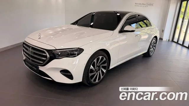 Mercedes-Benz E- W214 E300 4MATIC Exclusive