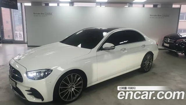 Mercedes-Benz E- W213 E350 4MATIC AMG Line