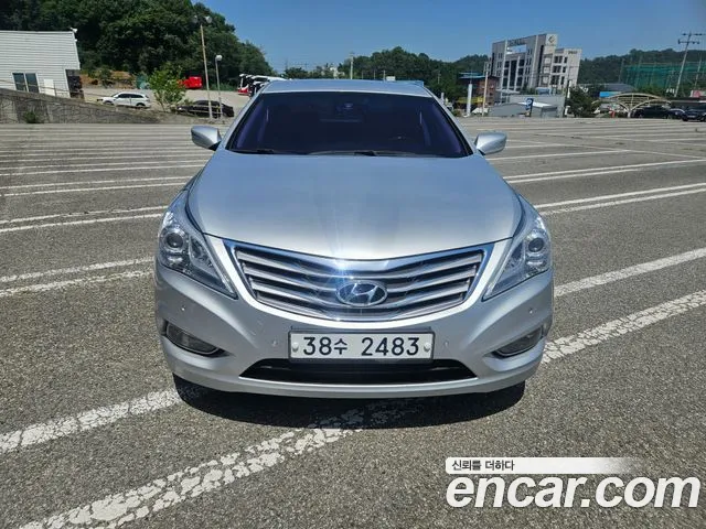 Hyundai Grandeur HG HG300