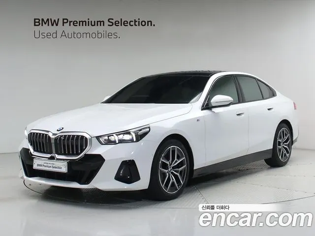 BMW 5 (G60) 520i M