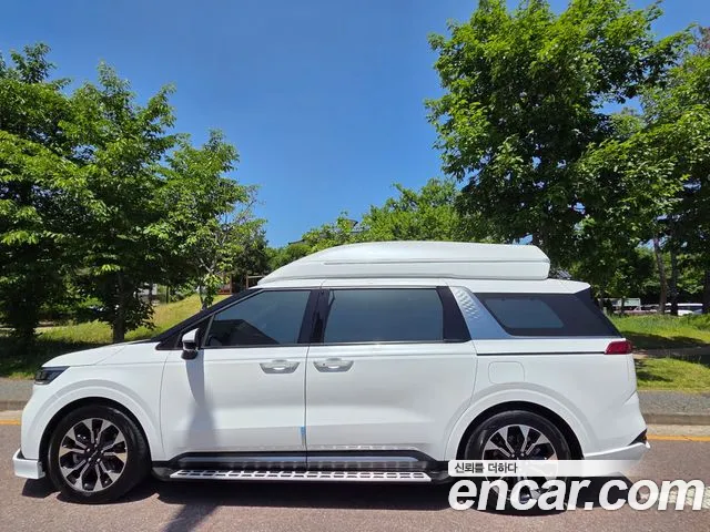 Kia Carnival 4 9