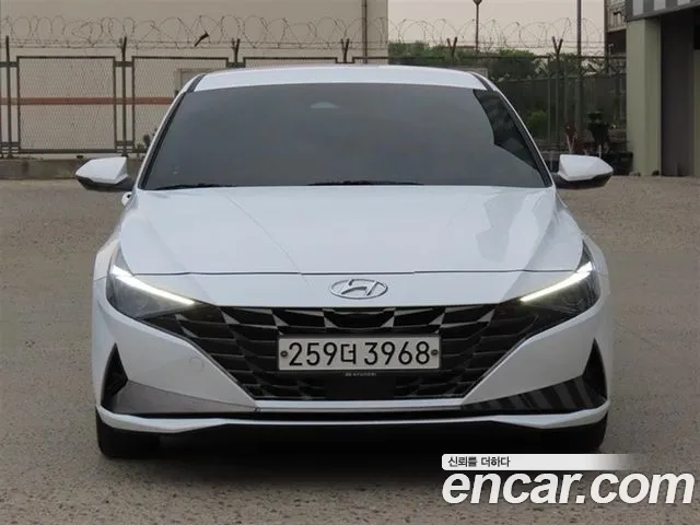 Hyundai Avante (CN7) 1.6