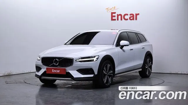 Volvo V60 2 B5 AWD