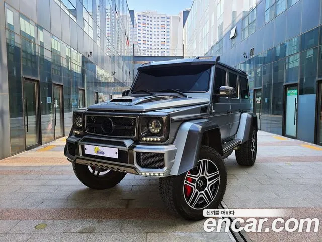 Mercedes-Benz G- W463 G500
