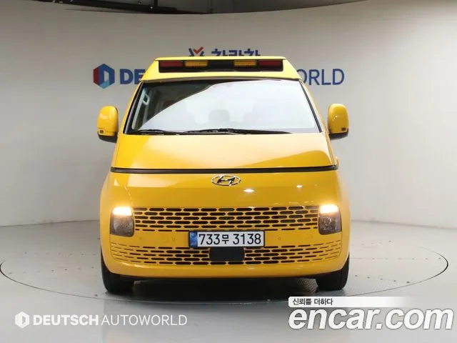 Hyundai Staria L3.5 11