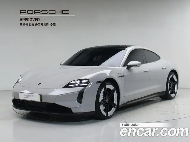 Porsche Taycan Turbo