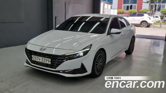 Hyundai Avante (CN7) 1.6 Inspiration