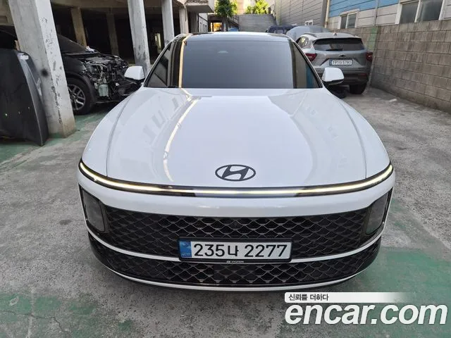 Hyundai Grandeur Hybrid (GN7)