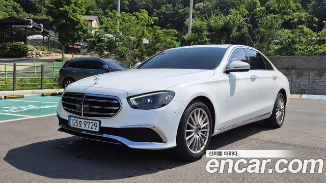Mercedes-Benz E- W213 E250 Exclusive