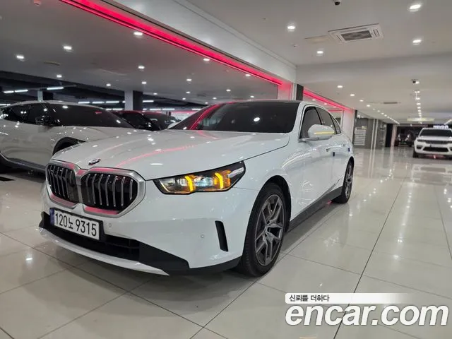 BMW 5 (G60) 523d xDrive