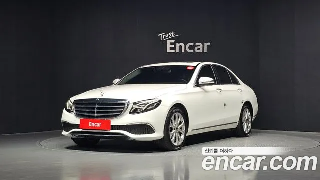 Mercedes-Benz E- W213 E220d Exclusive