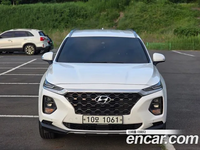 Hyundai Santa Fe TM Gasoline 2.0T 2WD Exclusive