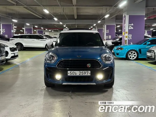 MINI Cooper Countryman HIGH 2
