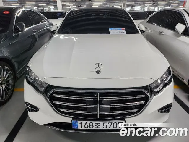 Mercedes-Benz E- W214 E220d 4MATIC Exclusive