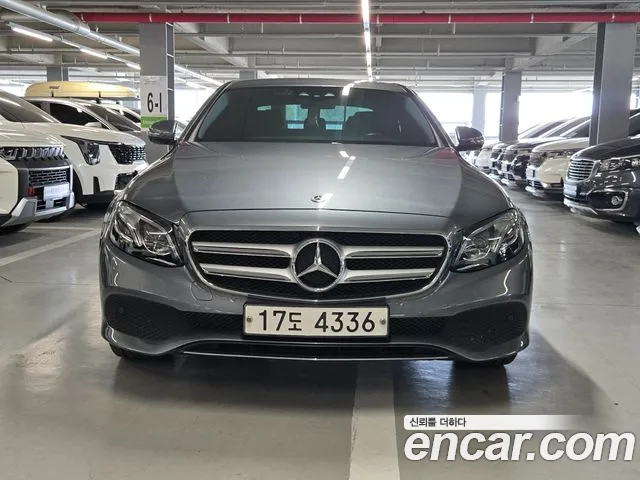Mercedes-Benz E- W213 E220d