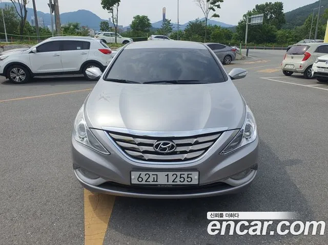 Hyundai YF Sonata Y20