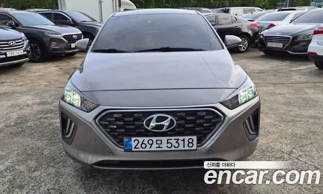 Hyundai The New Hybrid 1.6 HEV Q