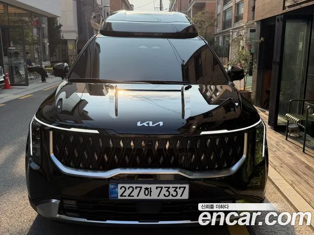 Kia The New Carnival 4 HEV 9 Signature