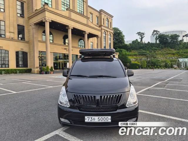 Hyundai Grand Starex